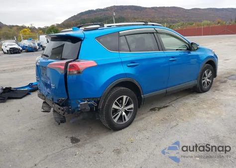 2018 Toyota Rav4 Xle z USA, uszkodzony, nr VIN JTMRFREVXJJ237542